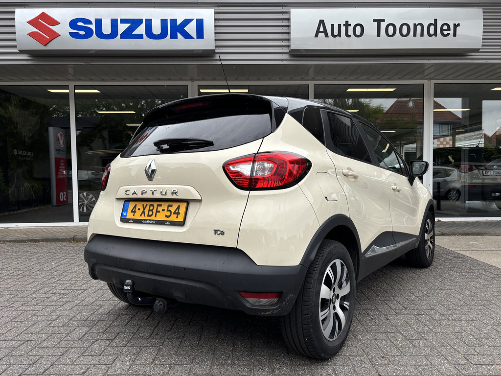 Renault Captur 0.9 TCe Expression 54142516-3.jpg | Auto Toonder
