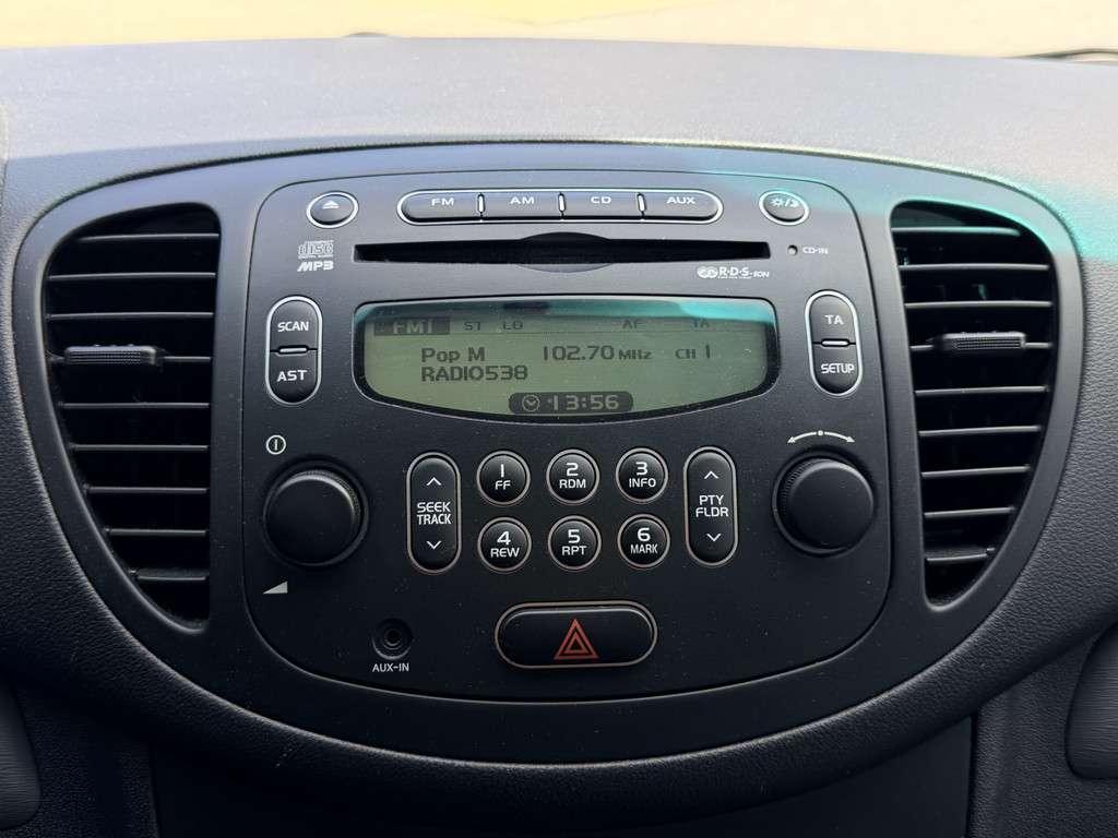 Hyundai i10 1.1 Active | Nieuwe APK | Radio | Meeneemprijs 55103758-14.jpg | Auto Toonder
