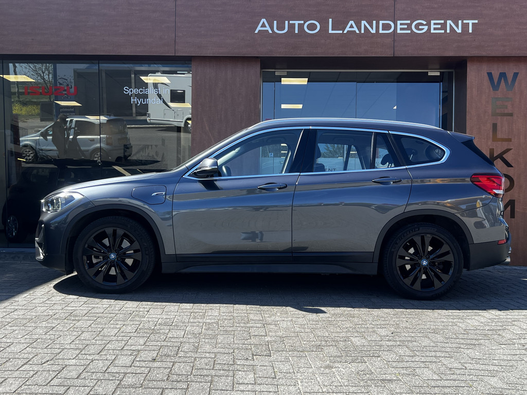 BMW X1 xDrive25e eDrive Edition PHEV | Camera | NAV | Cruise control | Trekhaak 49634794-0.jpg | Auto Toonder