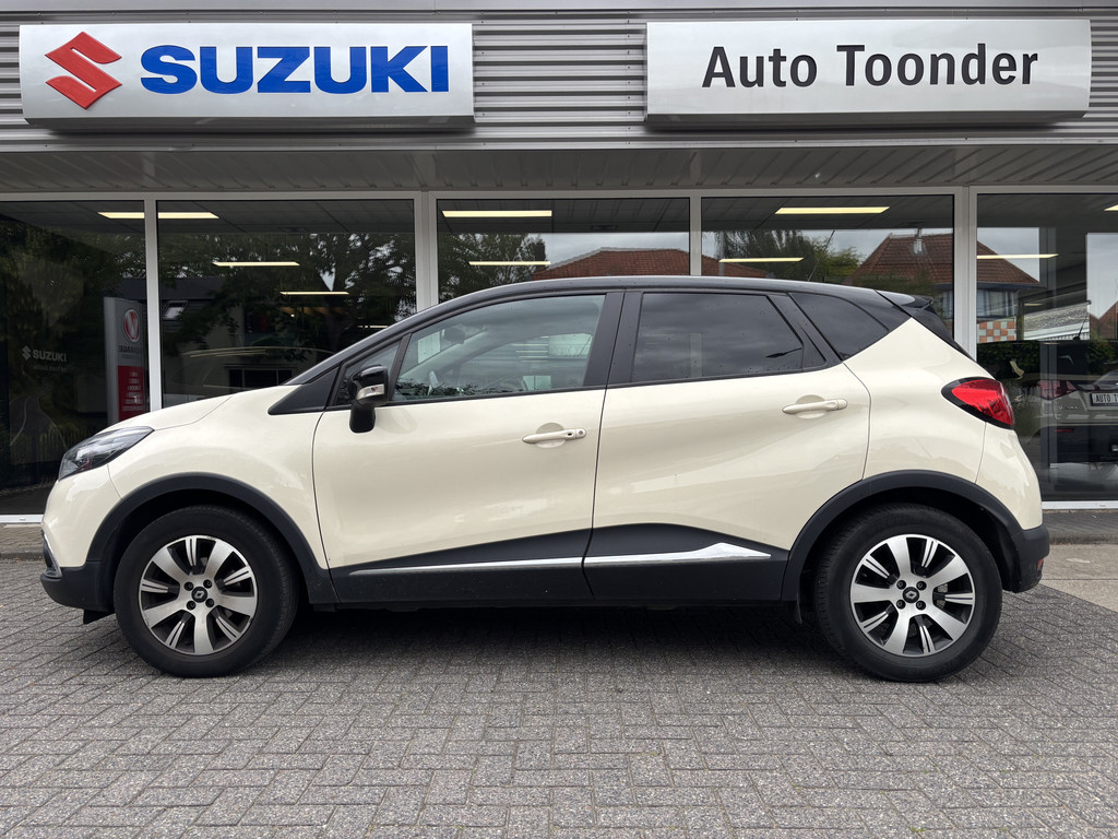 Renault Captur 0.9 TCe Expression 54142516-0.jpg | Auto Toonder