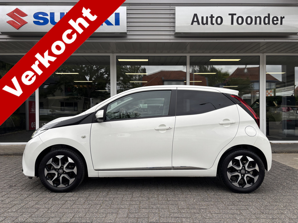 Toyota Aygo 1.0 VVTi X-Joy/Camera/Carplay/Climate-control 54142629-0.jpg | Auto Toonder