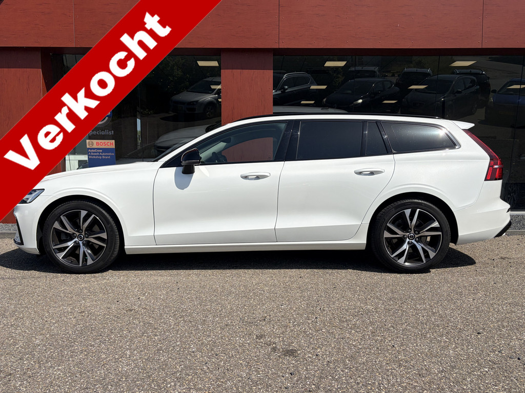 Volvo V60 2.0 B4 Plus Dark | Leder | CarPlay | Trekhaak | Winterpack | Memory-seats 54547241-0.jpg | Auto Toonder