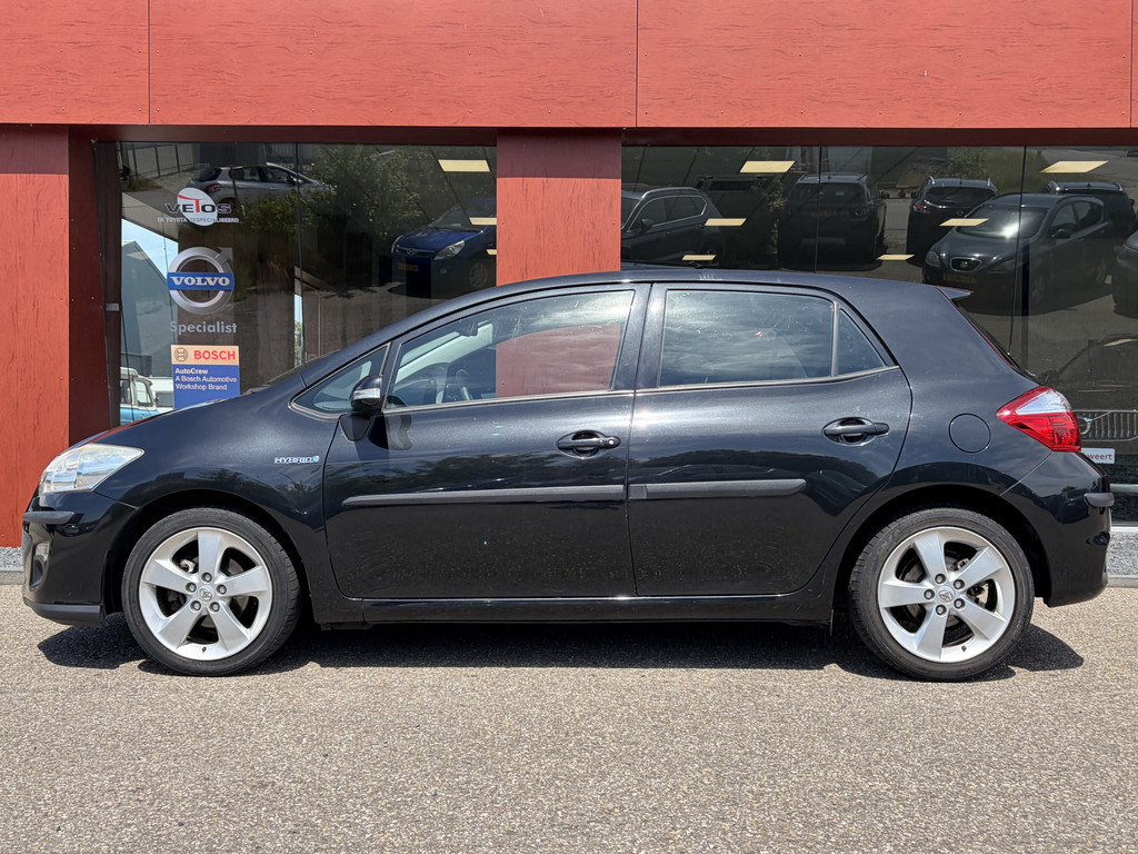 Toyota Auris 1.8 Full Hybrid Dynamic 54838754-0.jpg | Auto Toonder